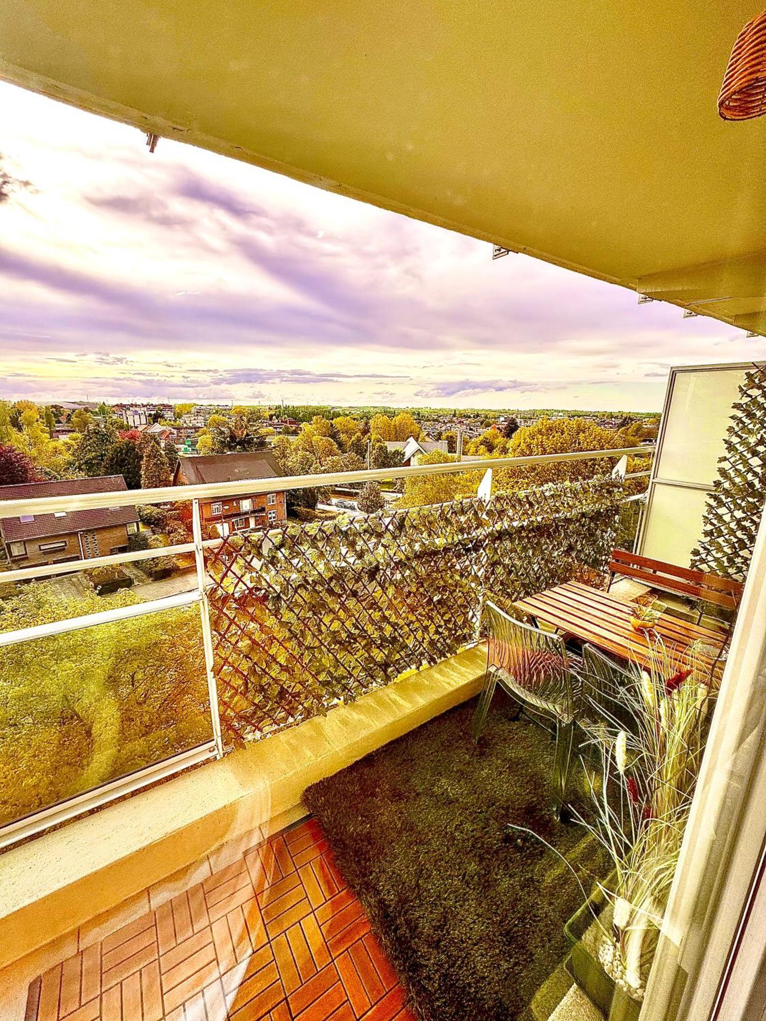 Hearth Of Brussels Gateway Apartment Exterior photo